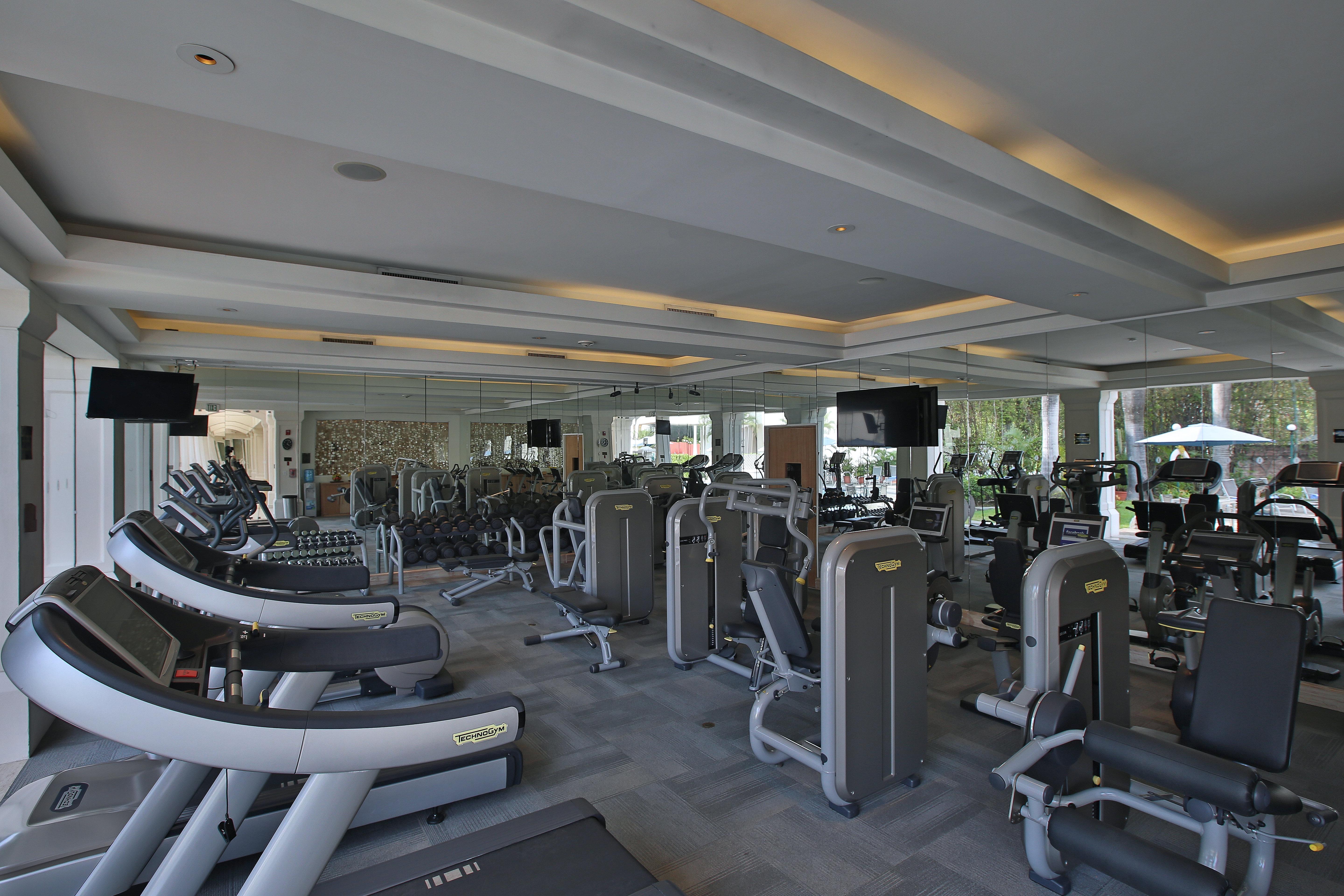 Отель Real Intercontinental San Salvador By Ihg Экстерьер фото