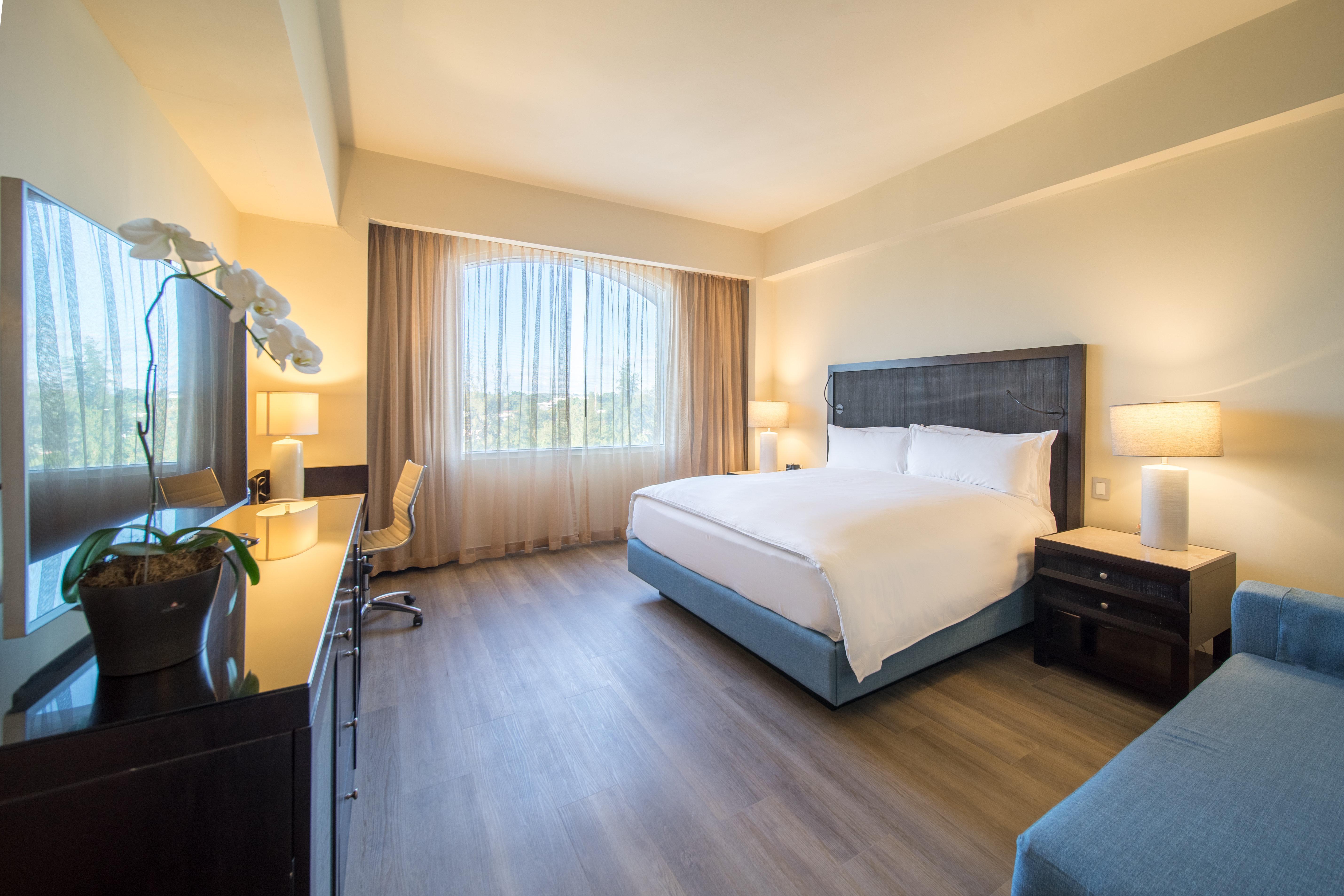 Отель Real Intercontinental San Salvador By Ihg Экстерьер фото
